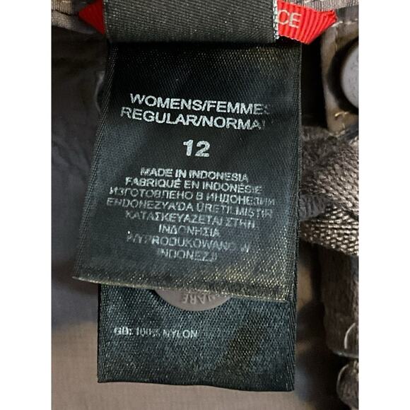 The North Face Women's Gray Hiking Pants 12 Outdoor Cargo - Picture 3 of 13